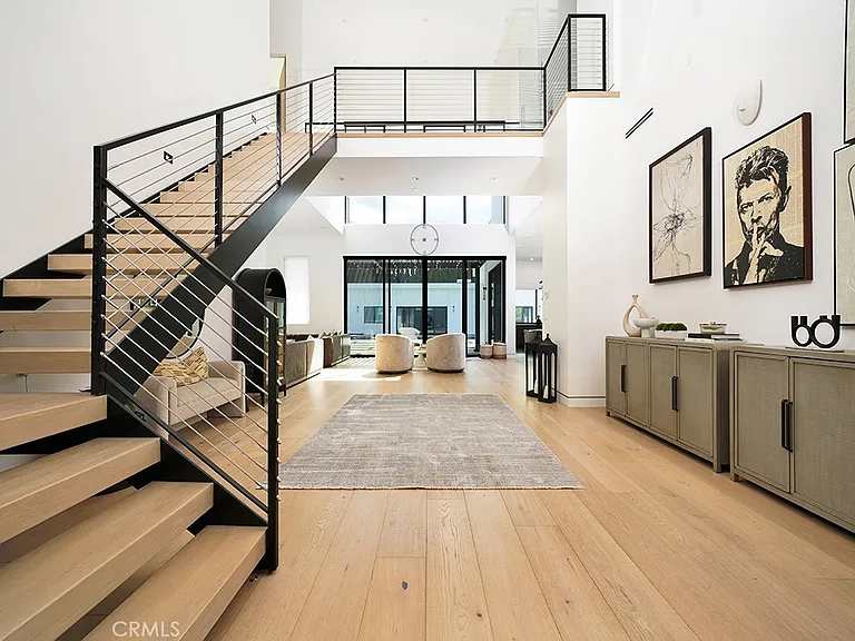 Villa Park Residential gallery image